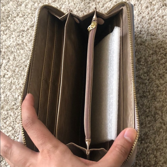 Anne Klein Wallet - Picture 2 of 3